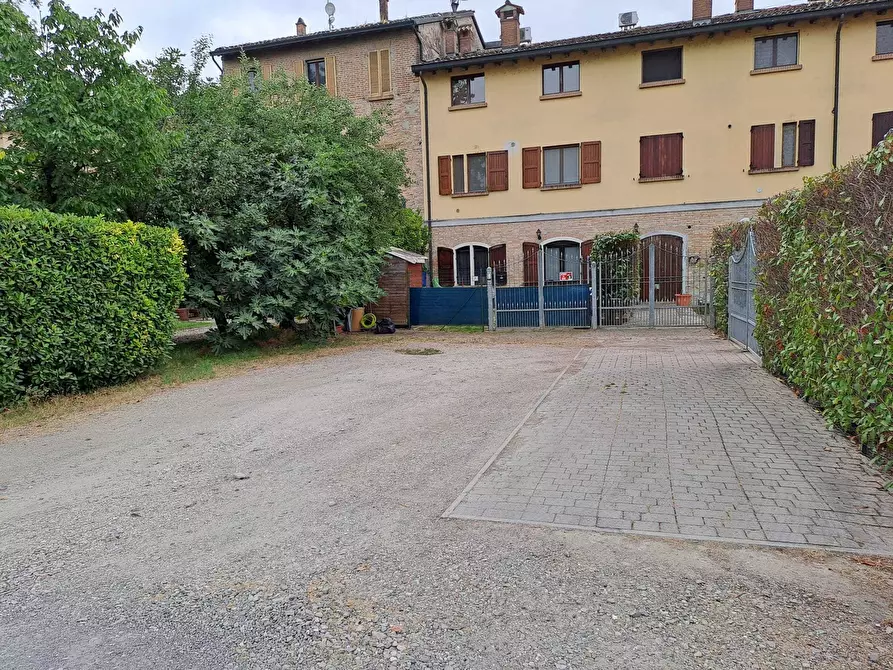 Immagine 22 di Bilocale in vendita  in Corte Sant'Andrea 4 a Torrile