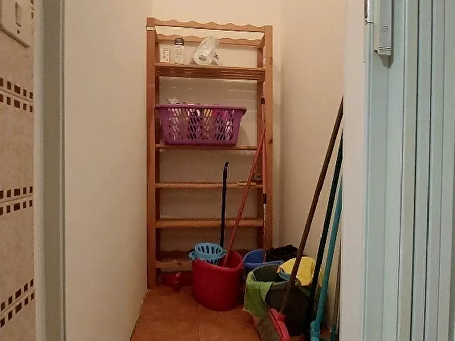 Immagine 19 di Quadrilocale in affitto  a Parma