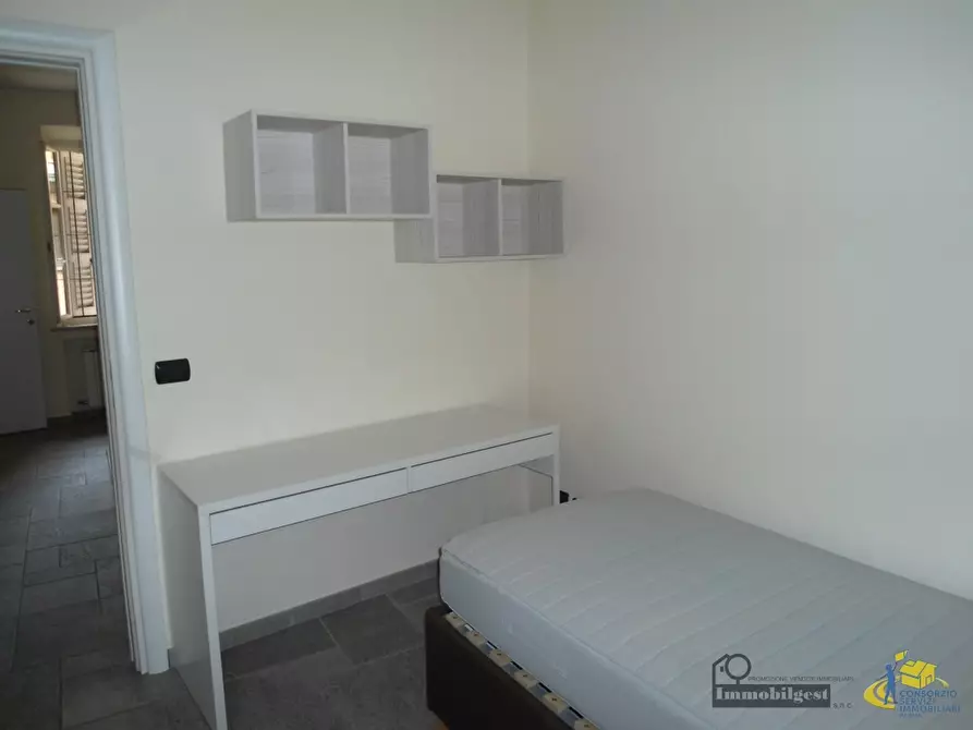 Immagine 14 di Bilocale in affitto  in Via Primo Groppi 14 a Parma