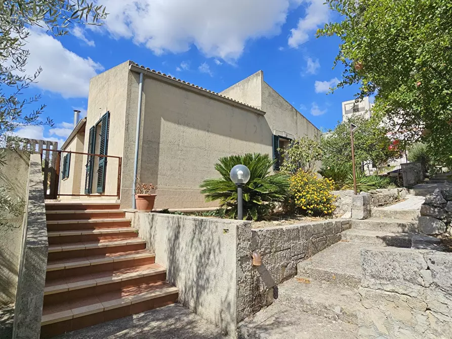 Immagine 30 di Villa in vendita  in Via Garaffa Soldato 131 a Modica