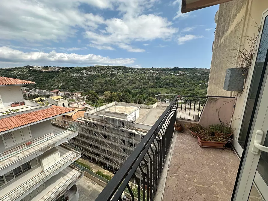 Immagine 25 di Appartamento in vendita  in VIA FONTANA 64 a Modica