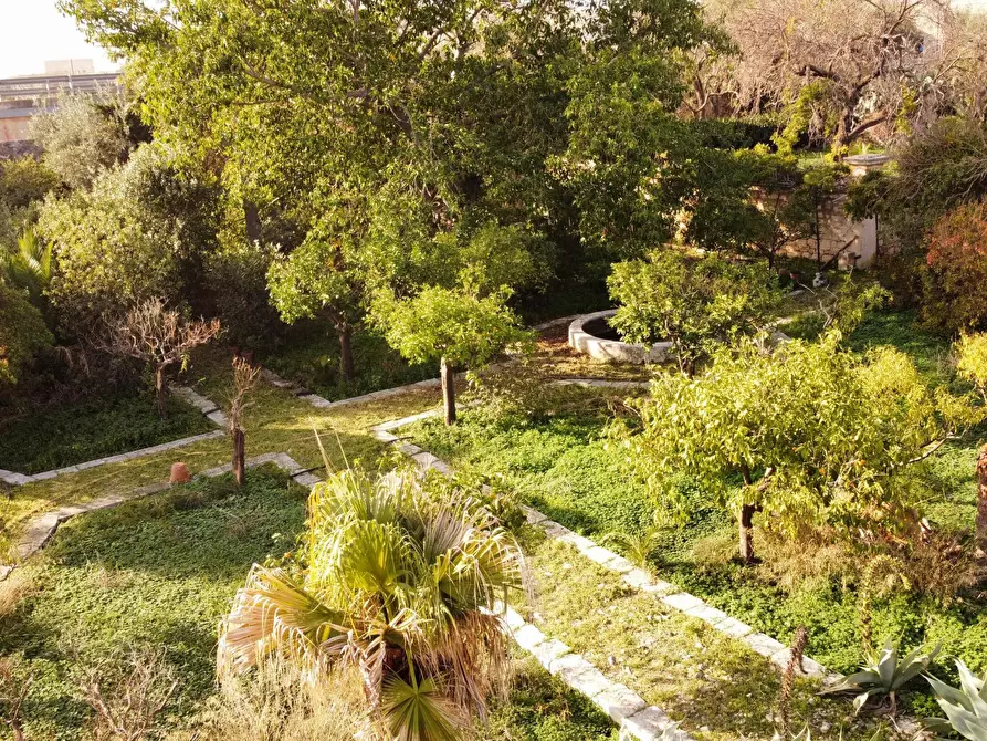Immagine 25 di Villa in vendita  in VIALE DELLE INDUSTRIE a Modica