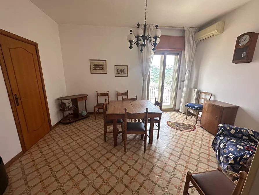 Immagine 3 di Appartamento in vendita  in VIA FONTANA 64 a Modica