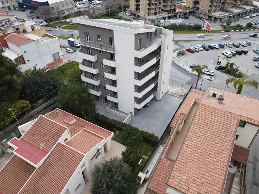 Immagine 12 di Appartamento in vendita  in Via Risorgimento 215 a Modica