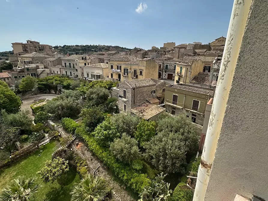 Immagine 21 di Appartamento in vendita  in VIA FONTANA 64 a Modica