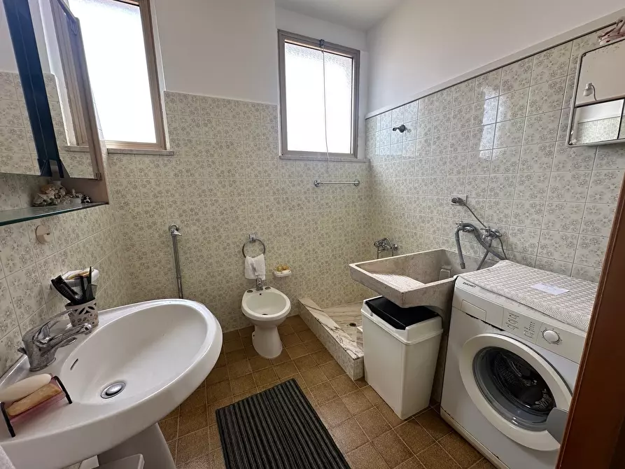 Immagine 9 di Appartamento in vendita  in VIA FONTANA 64 a Modica