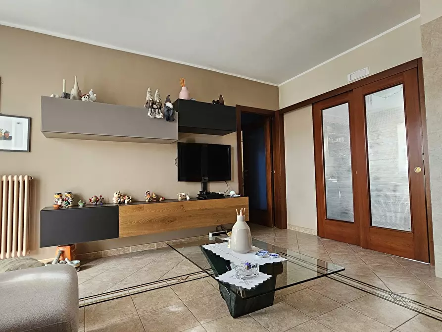 Immagine 4 di Appartamento in vendita  a Scicli