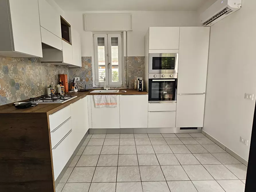 Immagine 4 di Villa in vendita  in Via Pablo Neruda 81 a Ispica