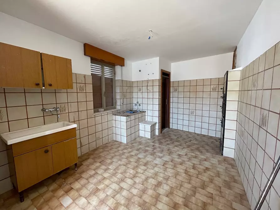 Immagine 8 di Porzione di casa in vendita  in VIA VAINA a Modica