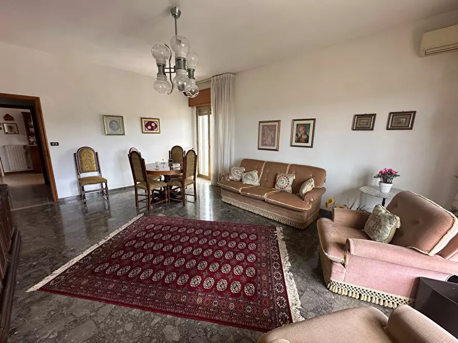 Immagine 6 di Appartamento in vendita  in VIA FONTANA 64 a Modica