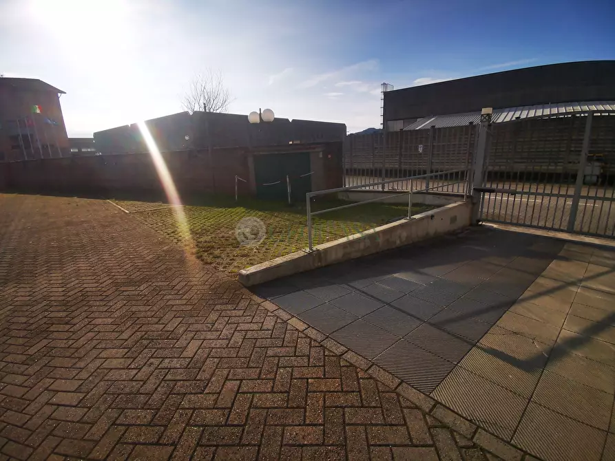 Immagine 16 di Appartamento in affitto  a Follo