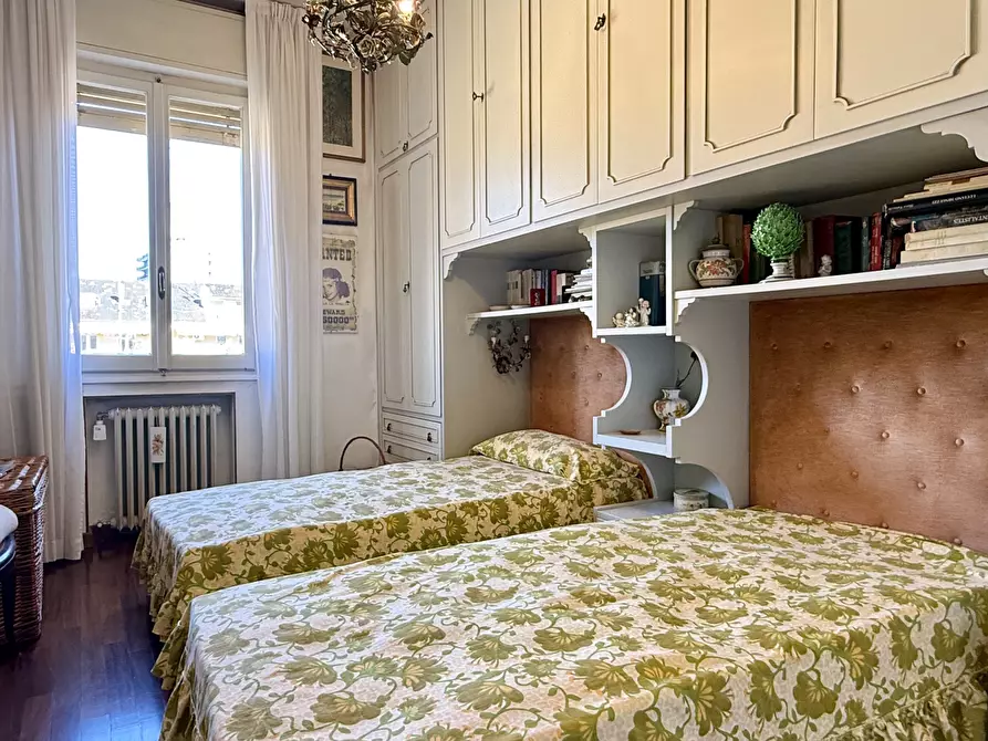 Immagine 27 di Pentalocale in vendita  in Via Del Borgo di San Pietro a Bologna