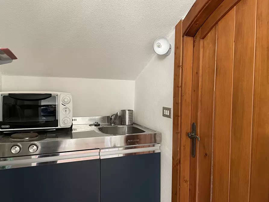 Immagine 38 di Casa indipendente in vendita  in VIA DEI TIGLI a Gabicce Mare