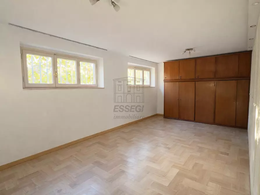 Immagine 18 di Villa in vendita  in Via Teresa Bandettini a Lucca