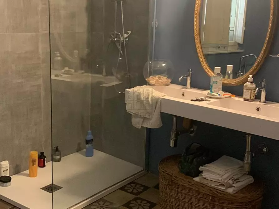 Immagine 7 di Terratetto in vendita  in via della chiesa di Camigliano, Camigliano 1 a Lucca