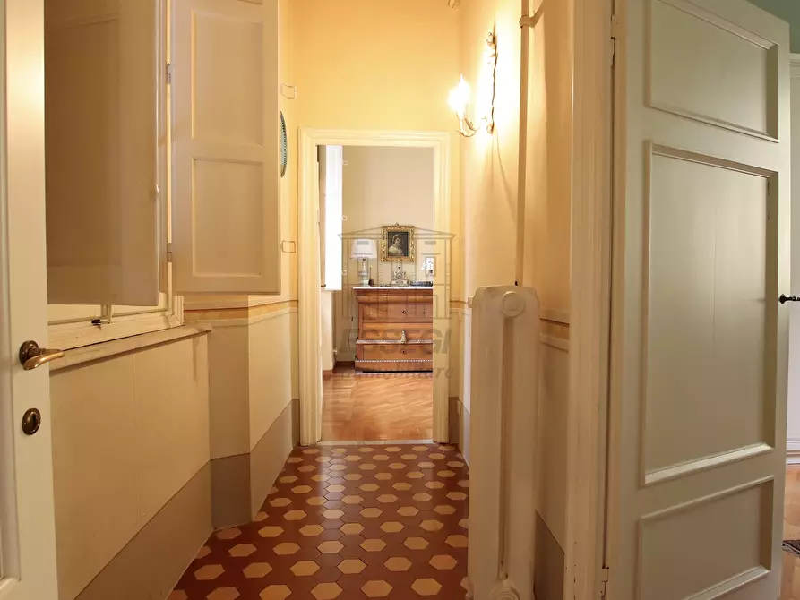 Immagine 26 di Appartamento in vendita  in Piazzale Boccherini 31 a Lucca