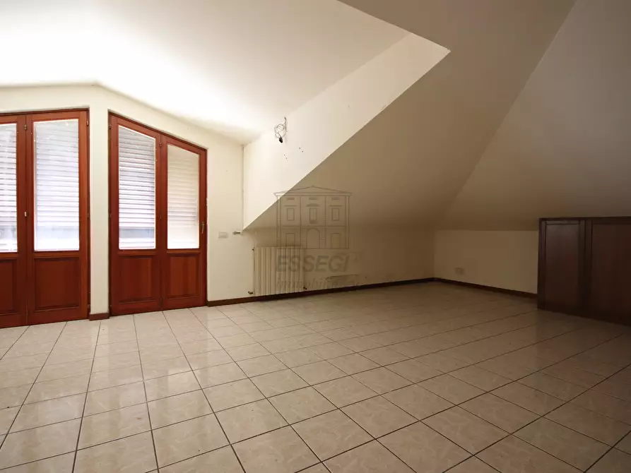 Immagine 18 di Villetta a schiera in vendita  in Via Delle Cornacchie 1016 a Lucca