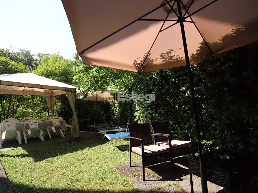 Immagine 1 di Rustico / casale in vendita  in Valpromaro a Massarosa