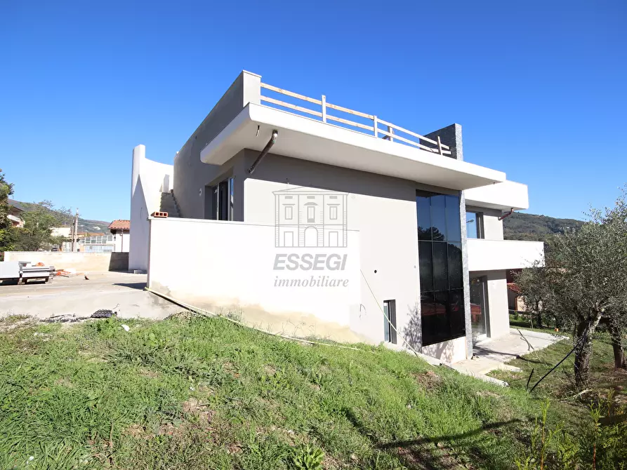 Immagine 2 di Villa in vendita  in Via delle Vitialle 13 a Capannori