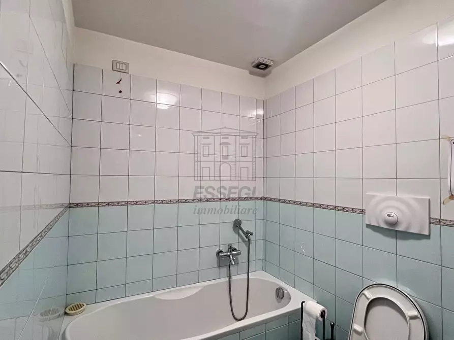 Immagine 5 di Appartamento in vendita  in Via San Marco 555 a Lucca