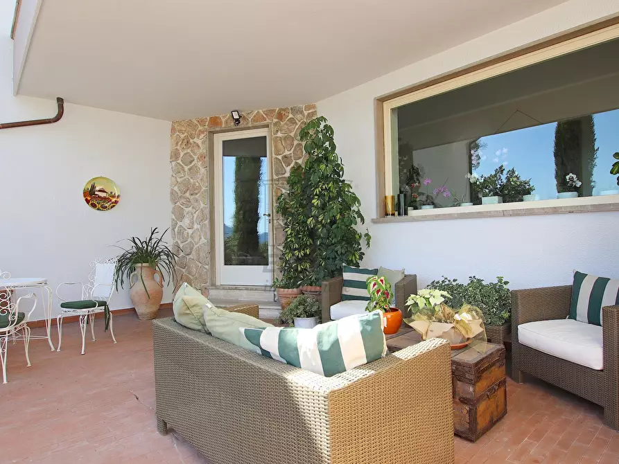 Immagine 8 di Villa in vendita  in Via dei Poveri Vecchi 749 a Lucca