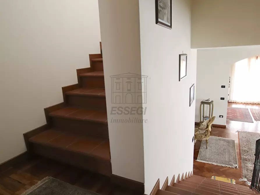 Immagine 8 di Villa in vendita  in Via delle Ville Prima a Lucca