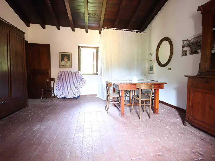 Immagine 8 di Rustico / casale in vendita  in Valpromaro a Massarosa