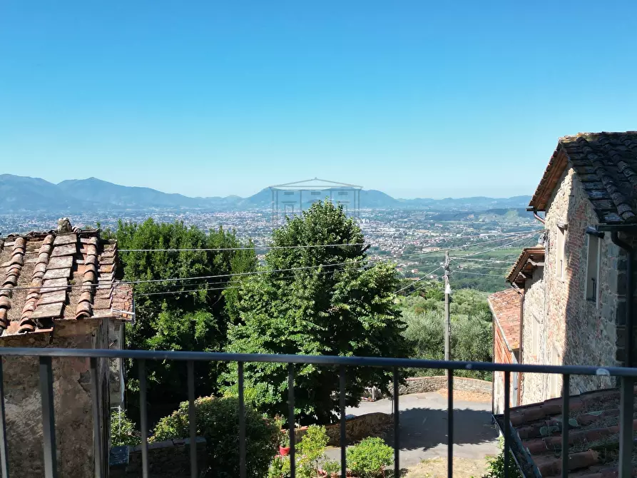 Immagine 66 di Rustico / casale in vendita  in Via di matraia a Lucca