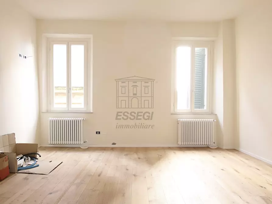 Immagine 13 di Appartamento in vendita  in Piazza San Michele a Lucca