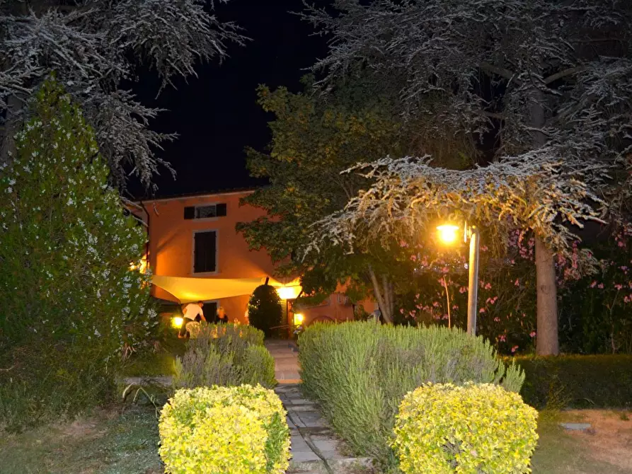 Immagine 9 di Rustico / casale in vendita  in via di san martino a Lucca