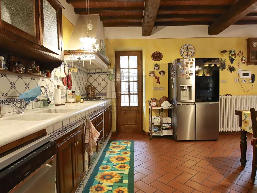 Immagine 14 di Rustico / casale in vendita  in Via Pieroni a Lucca