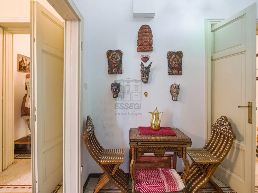 Immagine 45 di Villa in vendita  a Lucca