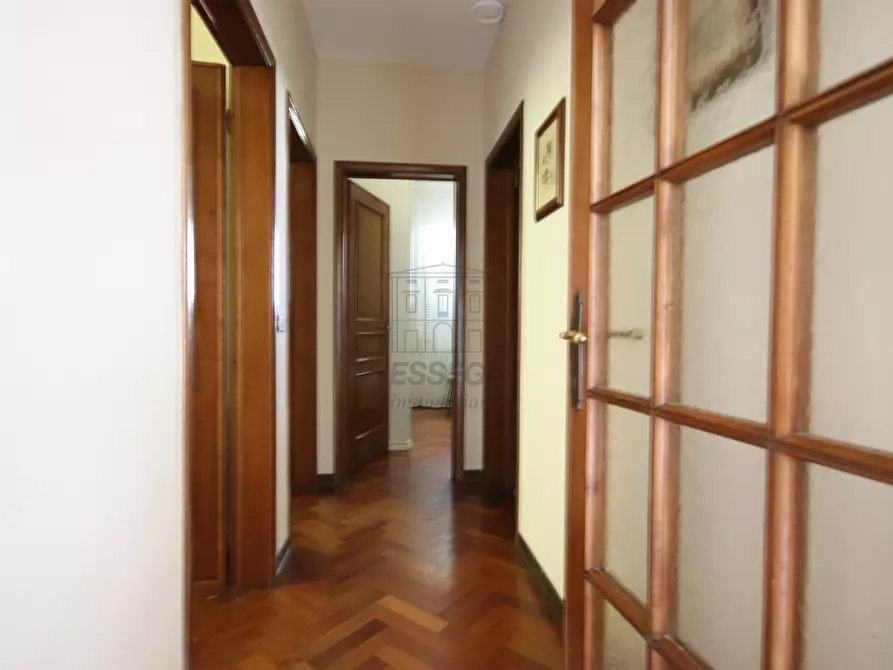 Immagine 15 di Villa in vendita  in Via di Paganico 115 a Capannori