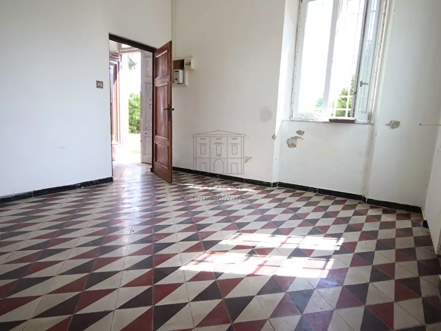 Immagine 9 di Villa in vendita  in Via della Repubblica a Capannori