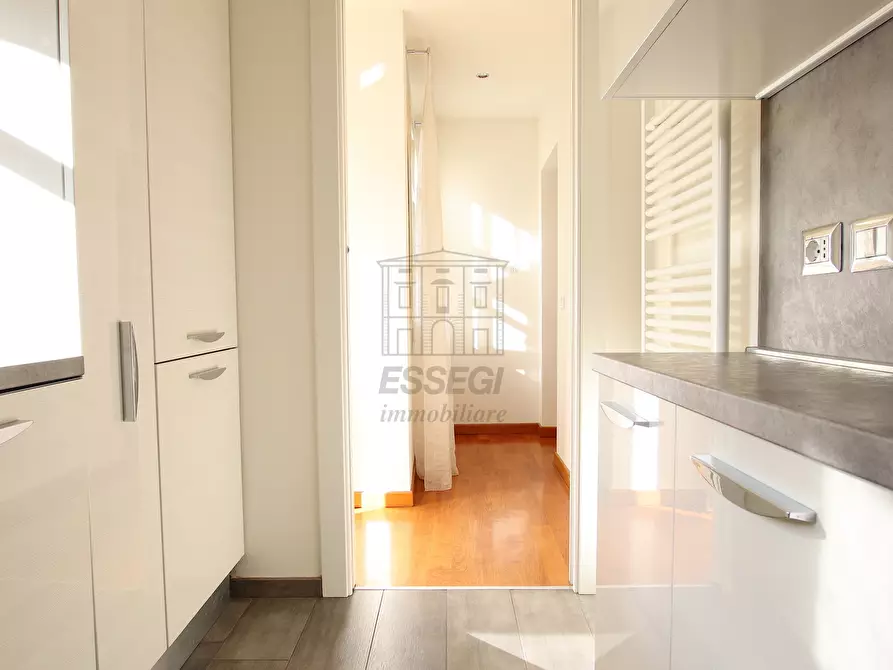 Immagine 8 di Appartamento in vendita  in Via Beccheria 35 a Lucca
