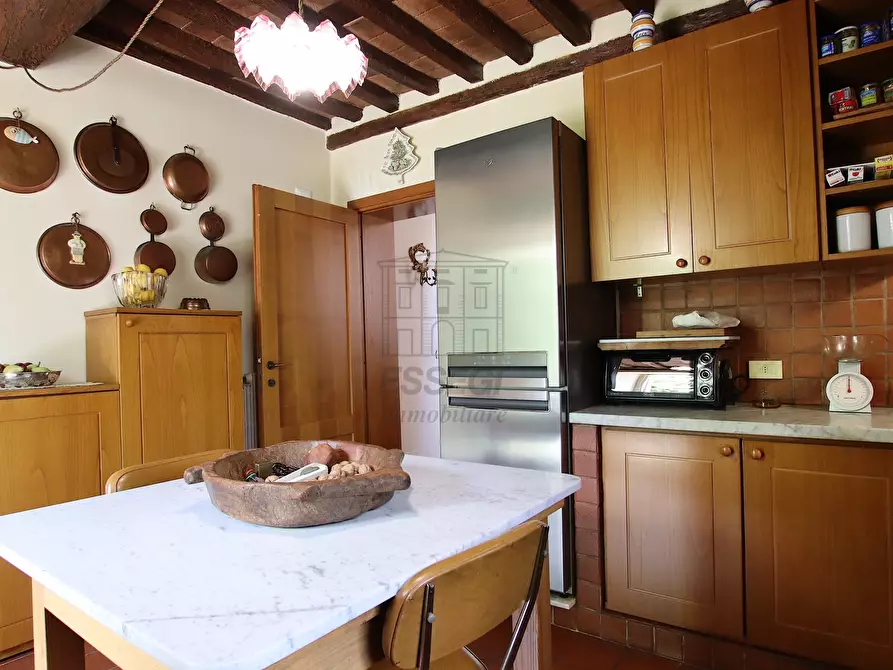 Immagine 16 di Villa in vendita  in San Martino in Freddana a Lucca
