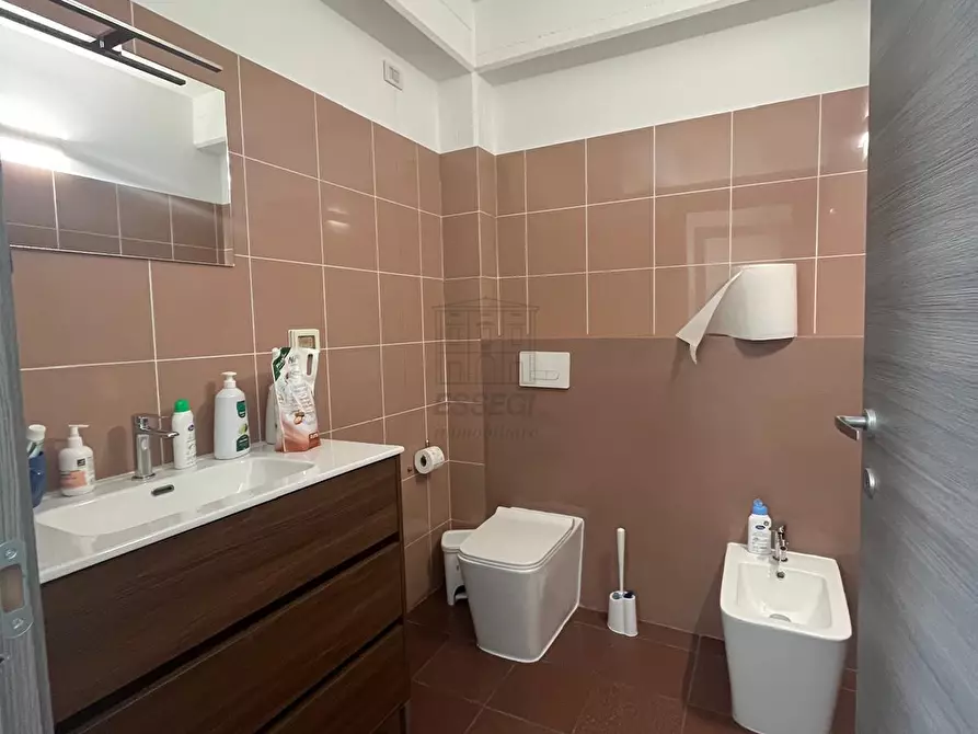 Immagine 5 di Ufficio in vendita  in Via delle Tagliate a Lucca