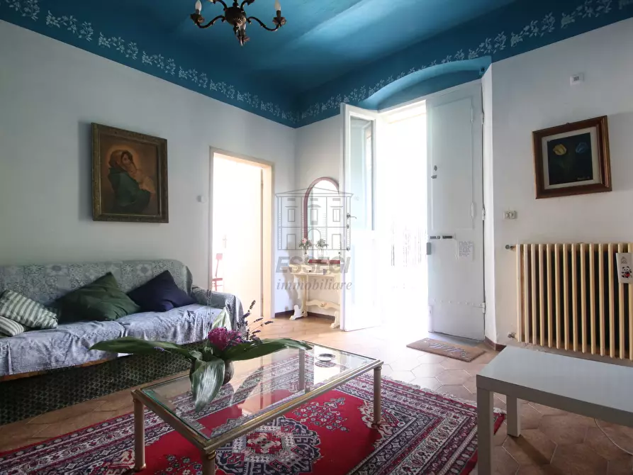 Immagine 4 di Rustico / casale in vendita  in Via della Chiesa XXIII 405 a Lucca