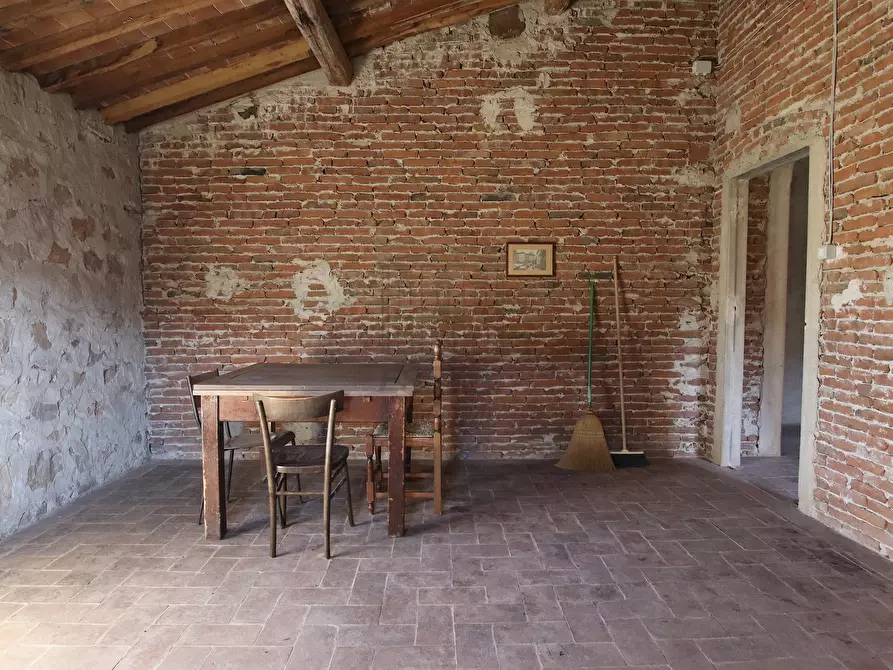 Immagine 37 di Villa in vendita  in Via per Gattaiola e Meati 598/A a Lucca