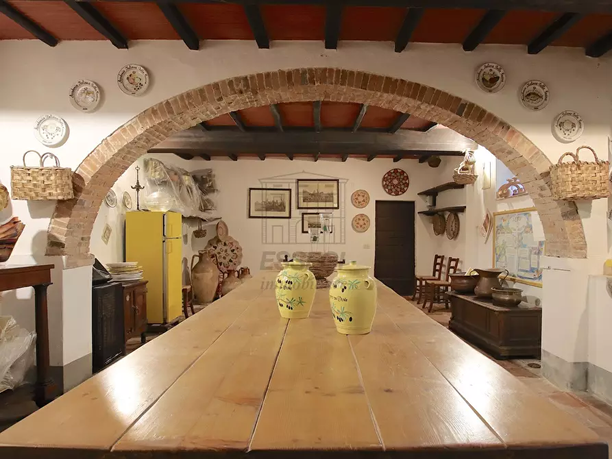 Immagine 30 di Villa in vendita  in Via di Vorno a Capannori