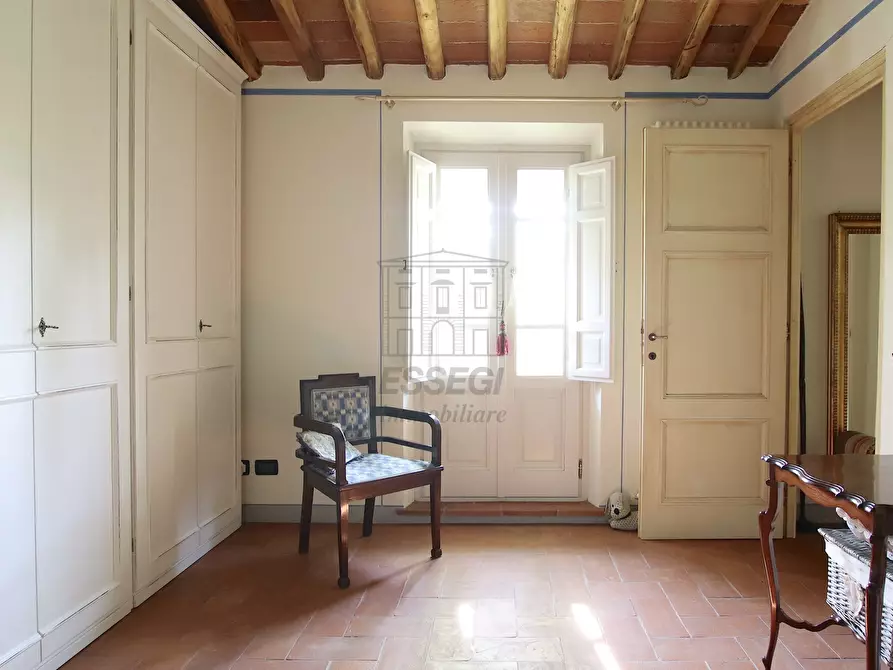 Immagine 23 di Rustico / casale in vendita  a Lucca