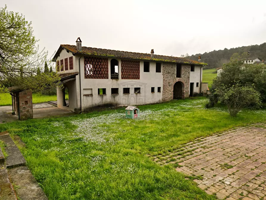 Immagine 7 di Villa in vendita  in Via Sbarra a Porcari