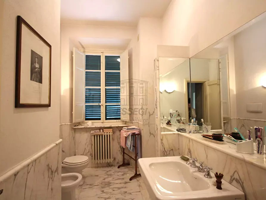 Immagine 13 di Villa in vendita  in Via del Caporale 773 a Lucca