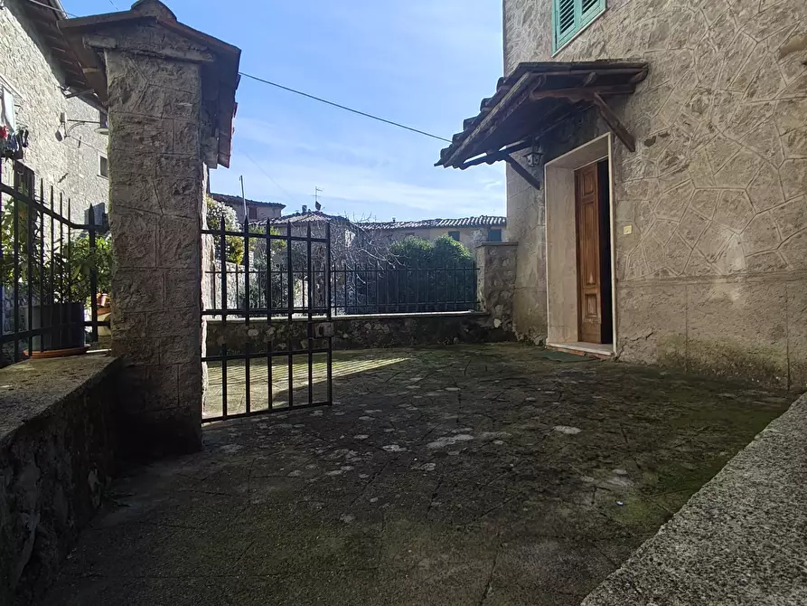 Immagine 4 di Terratetto in vendita  in Località Grabbia 1 a Lucca