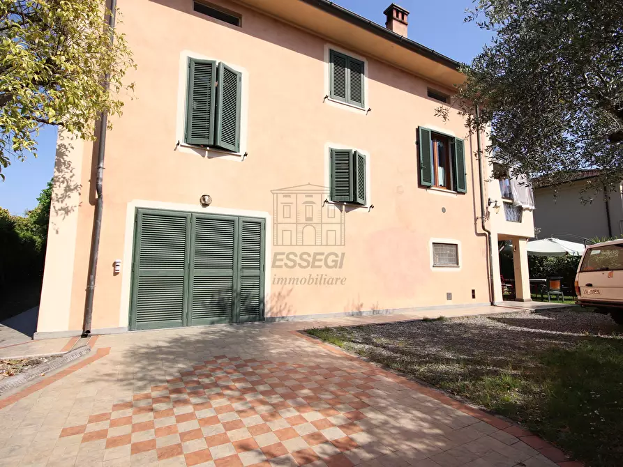 Immagine 4 di Villa in vendita  in Viale San Concordio 483 a Lucca