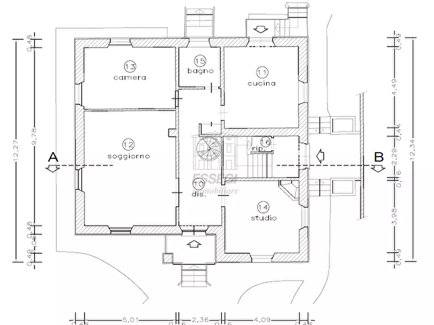 Immagine 39 di Villa in vendita  in via barsanti e matteucci a Lucca