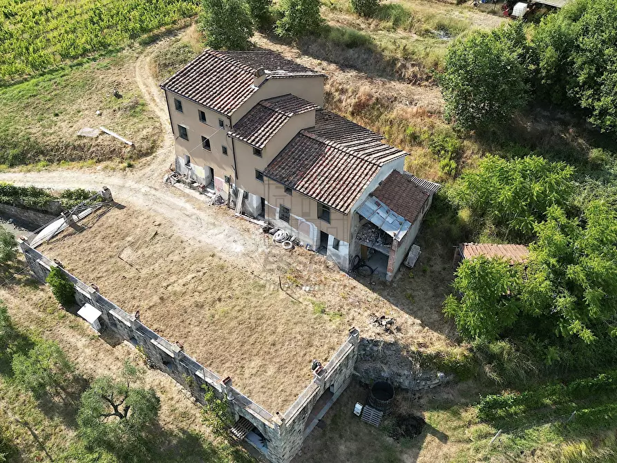 Immagine 5 di Rustico / casale in vendita  in Via del Francia 95 a Lucca