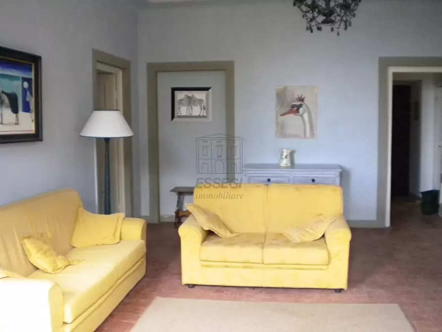 Immagine 71 di Rustico / casale in vendita  in Via di matraia a Lucca