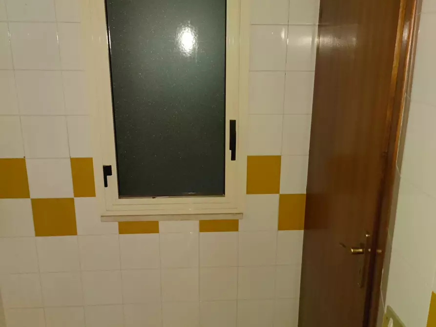 Immagine 21 di Mansarda in vendita  in Via Monte Cucco a Bova Marina