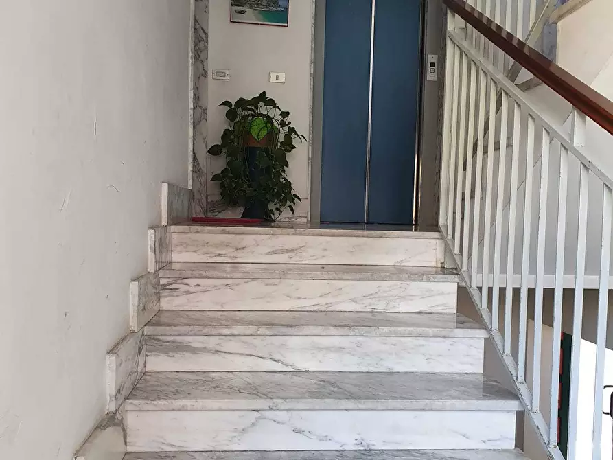 Immagine 17 di Quadrilocale in affitto  in Via Manfroce Trav. Iii De Nava 7 a Reggio Di Calabria